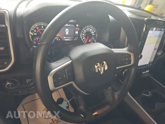 2023 Ram 1500 Big Horn Crew Cab Short Bed - miniatura 10