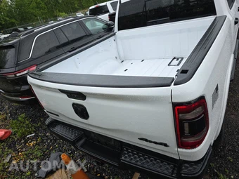 2023 Ram 1500 Big Horn Crew Cab Short Bed - miniatura 5