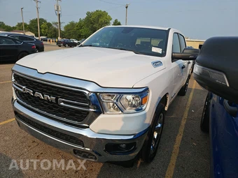 2023 Ram 1500 Big Horn Crew Cab Short Bed - samochód z USA z aukcji Manheim, oferta Kup Teraz w AUTOMAX