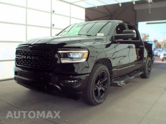 2023 Ram 1500 Big Horn Crew Cab Short Bed - samochód z USA z aukcji Manheim, oferta Kup Teraz w AUTOMAX