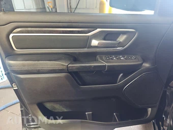 2023 Ram 1500 Big Horn Crew Cab Short Bed - miniatura 9