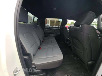 2023 Ram 1500 Big Horn Crew Cab Short Bed - miniatura 16