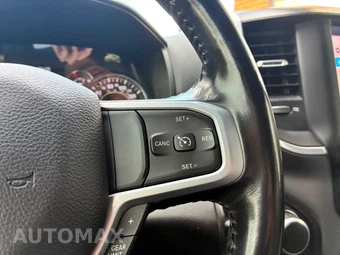 2023 Ram 1500 Big Horn Crew Cab Short Bed - miniatura 28