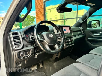 2023 Ram 1500 Big Horn Crew Cab Short Bed - miniatura 32