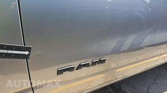 2023 Ram 1500 Big Horn Crew Cab Short Bed - miniatura 20