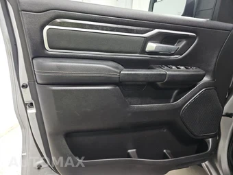 2023 Ram 1500 Big Horn Crew Cab Short Bed - miniatura 9