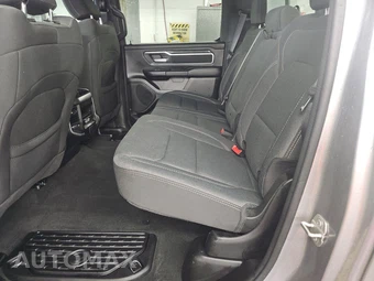2023 Ram 1500 Big Horn Crew Cab Short Bed - miniatura 13