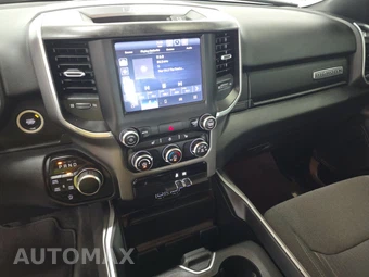 2023 Ram 1500 Big Horn Crew Cab Short Bed - miniatura 11