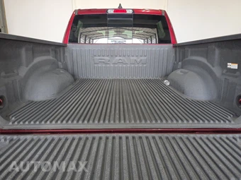 2023 Ram 1500 Big Horn Crew Cab Short Bed - miniatura 16