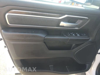 2023 Ram 1500 Big Horn Crew Cab Short Bed - miniatura 15