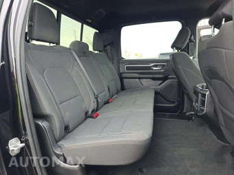 2023 Ram 1500 Big Horn Crew Cab Short Bed - miniatura 16