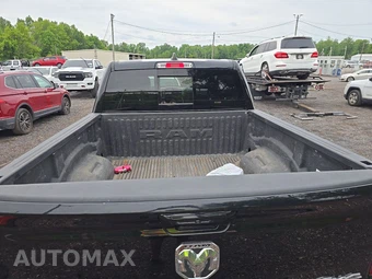 2023 Ram 1500 Big Horn Crew Cab Short Bed - miniatura 16