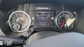 2023 Ram 1500 Big Horn Crew Cab Short Bed - miniatura 17