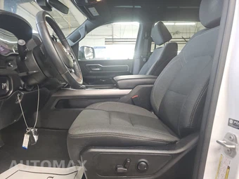 2023 Ram 1500 Big Horn Crew Cab Short Bed - miniatura 7