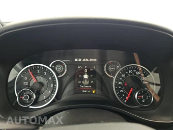 2023 Ram 1500 Big Horn Crew Cab Short Bed - miniatura 12