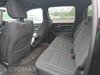2023 Ram 1500 Big Horn Crew Cab Short Bed - miniatura 13