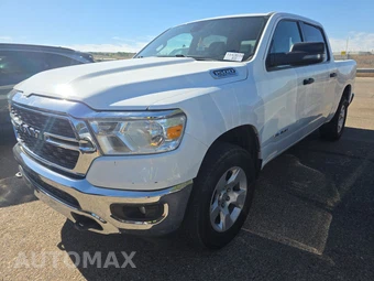 2023 Ram 1500 Big Horn Crew Cab Short Bed - samochód z USA z aukcji Manheim, oferta Kup Teraz w AUTOMAX