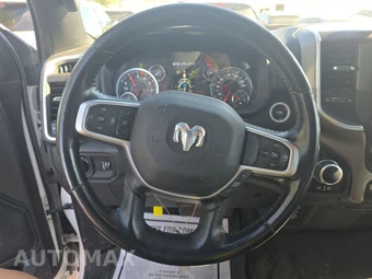 2023 Ram 1500 Big Horn Crew Cab Short Bed - miniatura 10