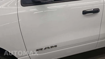 2023 Ram 1500 Big Horn Crew Cab Short Bed - miniatura 29