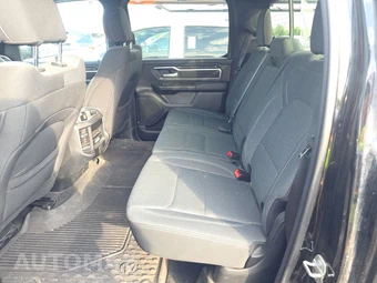 2023 Ram 1500 Big Horn Crew Cab Short Bed - miniatura 13