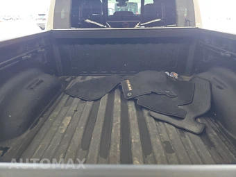 2023 Ram 1500 Big Horn Crew Cab Short Bed - miniatura 16