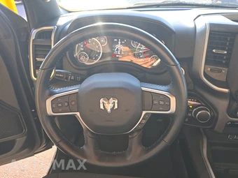 2023 Ram 1500 Big Horn Crew Cab Short Bed - miniatura 10