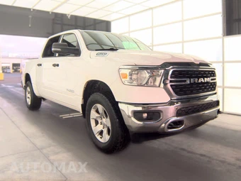 2023 Ram 1500 Big Horn Crew Cab Short Bed - miniatura 3