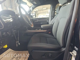 2023 Ram 1500 Big Horn Crew Cab Short Bed - miniatura 7