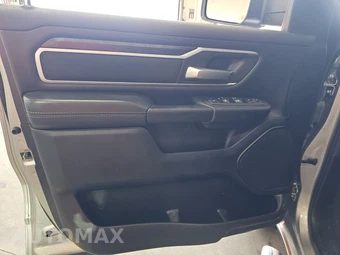 2023 Ram 1500 Big Horn Crew Cab Short Bed - miniatura 9