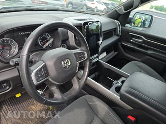 2023 Ram 1500 Big Horn Crew Cab Short Bed - miniatura 11