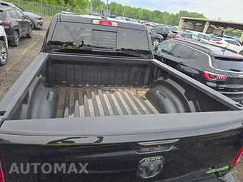 2023 Ram 1500 Big Horn Crew Cab Short Bed - miniatura 16