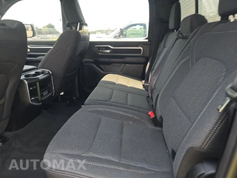 2023 Ram 1500 Big Horn Crew Cab Short Bed - miniatura 13
