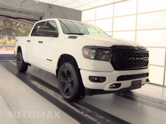 2023 Ram 1500 Big Horn Crew Cab Short Bed - miniatura 3