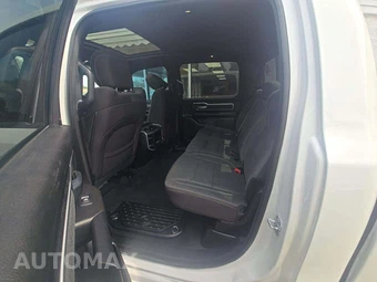 2023 Ram 1500 Big Horn Crew Cab Short Bed - miniatura 13