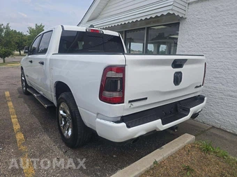 2023 Ram 1500 Big Horn Crew Cab Short Bed - miniatura 2