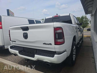 2023 Ram 1500 Big Horn Crew Cab Short Bed - miniatura 3