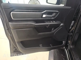 2023 Ram 1500 Big Horn Crew Cab Short Bed - miniatura 9