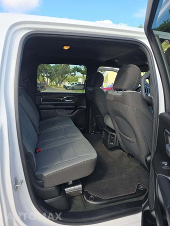 2023 Ram 1500 Big Horn Crew Cab Short Bed - miniatura 13
