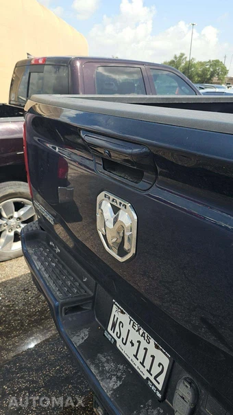 2023 Ram 1500 Big Horn Crew Cab Short Bed - miniatura 25