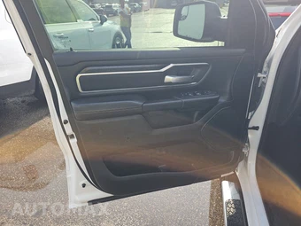 2023 Ram 1500 Big Horn Crew Cab Short Bed - miniatura 9