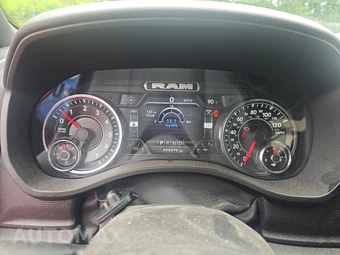 2023 Ram 1500 Big Horn Crew Cab Short Bed - miniatura 12