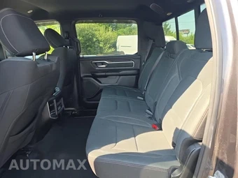 2023 Ram 1500 Big Horn Crew Cab Short Bed - miniatura 16