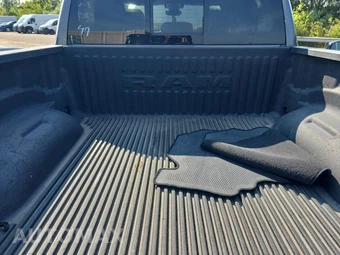 2023 Ram 1500 Big Horn Crew Cab Short Bed - miniatura 19