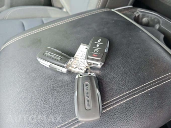 2023 Ram 1500 Big Horn Crew Cab Short Bed - miniatura 8