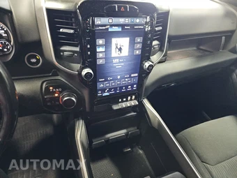 2023 Ram 1500 Big Horn Crew Cab Short Bed - miniatura 11