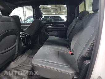 2023 Ram 1500 Big Horn Crew Cab Short Bed - miniatura 13