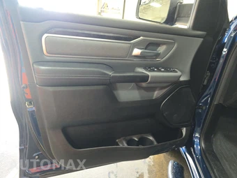 2023 Ram 1500 Big Horn Crew Cab Short Bed - miniatura 9