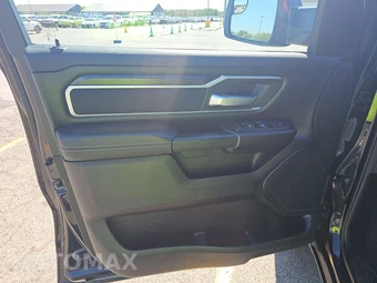 2023 Ram 1500 Big Horn Crew Cab Short Bed - miniatura 9
