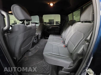 2023 Ram 1500 Big Horn Crew Cab Short Bed - miniatura 13