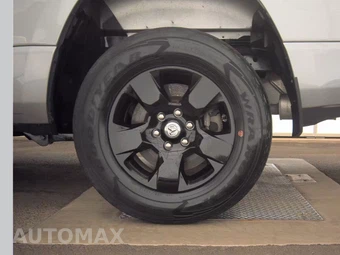 2023 Ram 1500 Big Horn Crew Cab Short Bed - miniatura 12